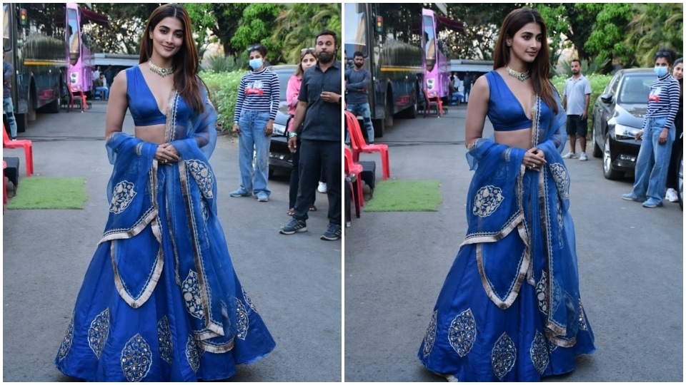 Pooja looked pretty in the blue lehenga.(HT Photos/Varinder Chawla)