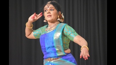 A classical dance being presented during the event. (HT PHOTO) A classical dance being presented during the event. (HT PHOTO)