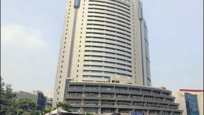 A view of the MCD civic centre building in New Delhi. (HT Archive) A view of the MCD civic centre building in New Delhi. (HT Archive)