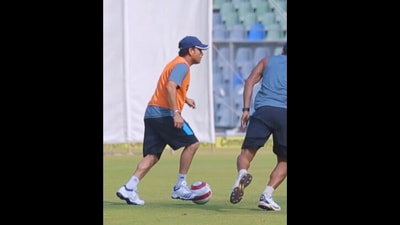 Sachin Tendulkar plays football. (Instagram@sachintendulkar) Sachin Tendulkar plays football. (Instagram@sachintendulkar)