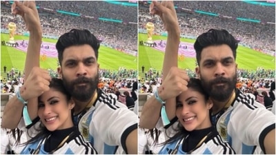 Mouni and Suraj twinned in Argentina jersey as they posed for a selfie together. (Instagram/@imouniroy) Mouni and Suraj twinned in Argentina jersey as they posed for a selfie together. (Instagram/@imouniroy)