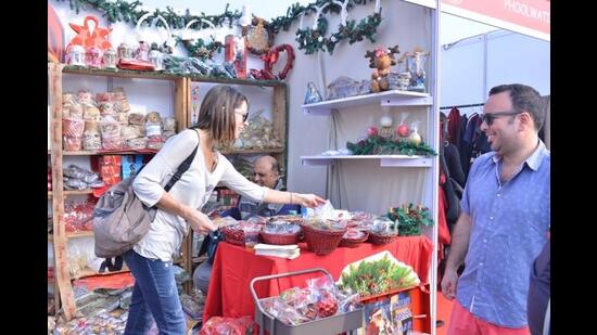Enjoy German Bratwursts (sausages), waffles and beverages at the 23rd edition of German Christmas Market. Enjoy German Bratwursts (sausages), waffles and beverages at the 23rd edition of German Christmas Market.