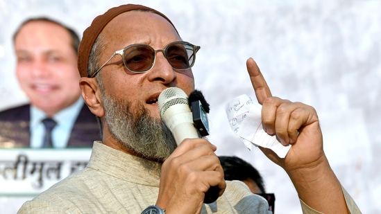 AIMIM chief Asaduddin Owaisi addressing a public meeting.(ANI file)