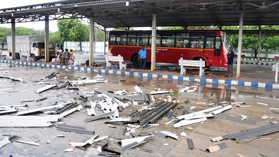 The roof of a bus stop is seen scattered due to the damage caused by Cyclone Mandous, in Chennai on Saturday.(ANI) The roof of a bus stop is seen scattered due to the damage caused by Cyclone Mandous, in Chennai on Saturday.