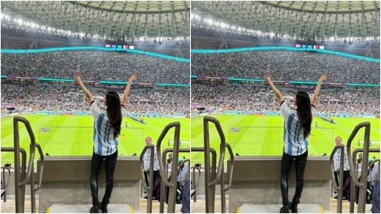 Mouni also watched the match live. In Argentina jersey, she portrayed her love for her favourite team.&nbsp;(Instagram/@imouniroy)