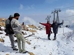 According to Government data, Kashmir witnessed a record number of 1.62 crore tourists this season.(Representative Image/HT File) According to Government data, Kashmir witnessed a record number of 1.62 crore tourists this season.(Representative Image/HT File)