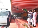 With Maharashtra Chief Minister Eknath Shinde by his side, PM Modi flagged off the Vande Bharat train in Nagpur. With Maharashtra Chief Minister Eknath Shinde by his side, PM Modi flagged off the Vande Bharat train in Nagpur.
