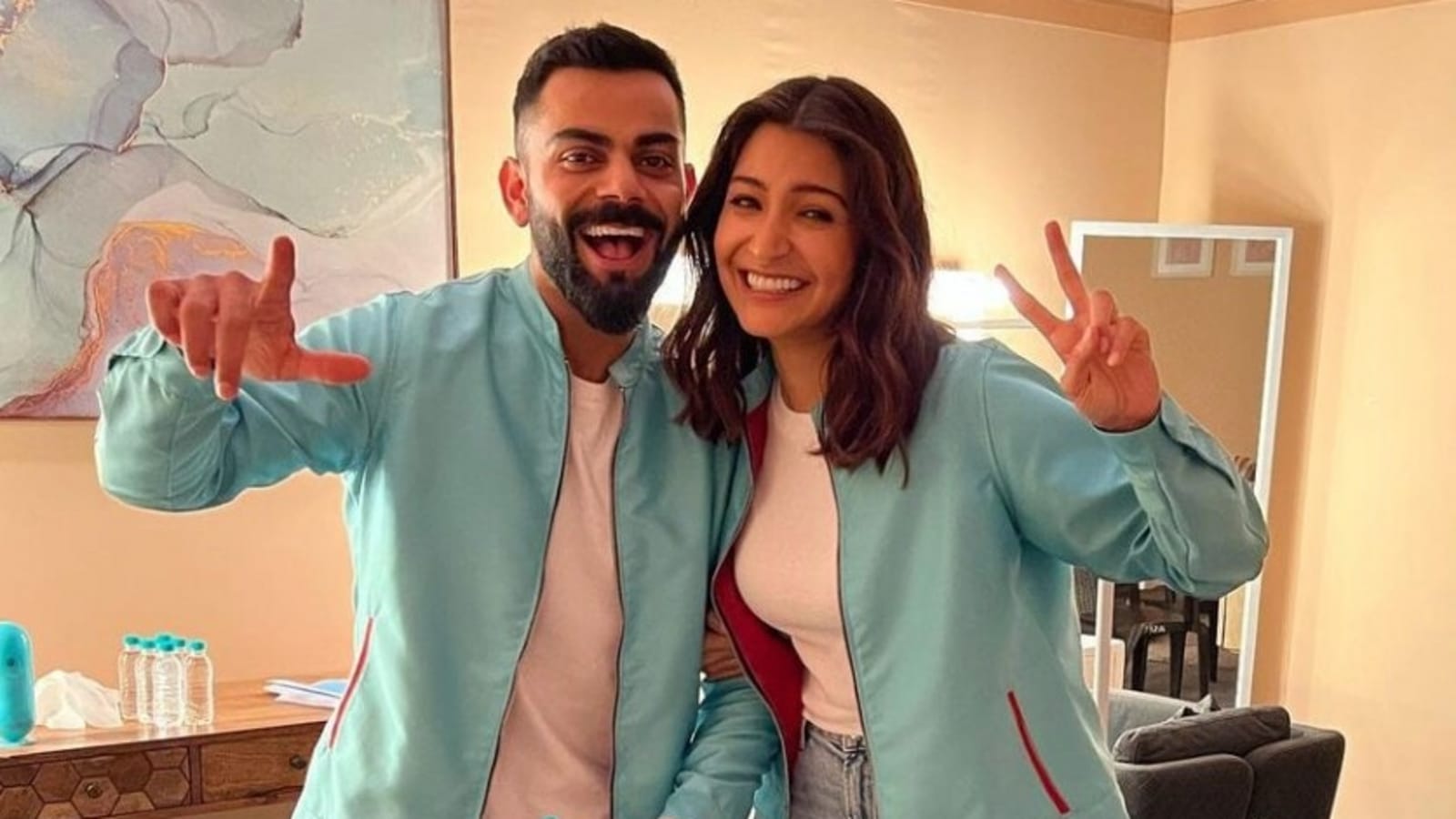 Virat Kohli writes a lovely note for wife Anushka Sharma on her