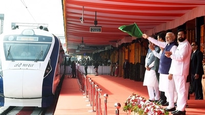 After deboarding at Khapri station, he flagged off trains on the Orange and Aqua lines of the project. (ANI/PIB) After deboarding at Khapri station, he flagged off trains on the Orange and Aqua lines of the project. (ANI/PIB)