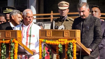 Sukhvinder Singh Sukhu being sworn in as Himachal Pradesh Chief Minister by Governor Rajendra Arlekar at a ceremony in Shimla. (PTI) Sukhvinder Singh Sukhu being sworn in as Himachal Pradesh Chief Minister by Governor Rajendra Arlekar at a ceremony in Shimla. (PTI)