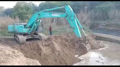 The desilting work is expected to be completed by February. (HT Photo)