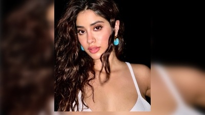 Janhvi Kapoor wore a white ribbed dress featuring a plunging neckline and waist cut-outs.&nbsp; (Instagram/@janhvikapoor)
