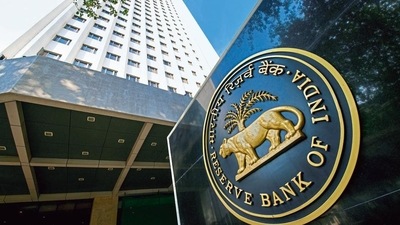 RBI deputy governor T Sankar called for building all related rules on a clear understanding of what cryptocurrencies are. (Mint Archives)