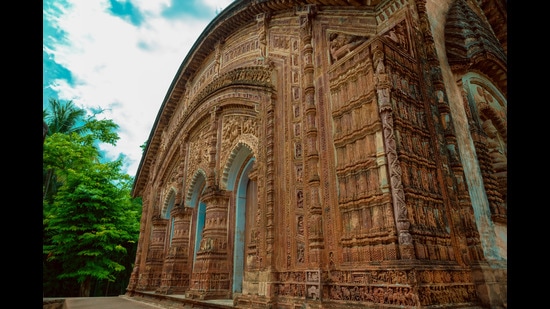 Murshidabad in West Bengal is popularly known as the ‘forgotten wealth capital of the world’.