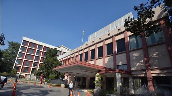 The Constitution Club of India on Rafi Marg, which was called Old Mill Road when the club opened during British colonial rule. (Raj K Raj/HT Photo)