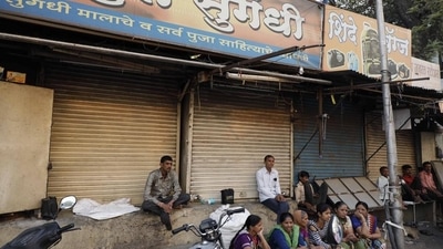 All shops will be closed till 3pm on Tuesday in Pune.(REPRESENTATIVE PHOTO) All shops will be closed till 3pm on Tuesday in Pune.(REPRESENTATIVE PHOTO)