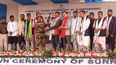 Assam Assembly Speaker Biswajit Daimary and minister Pijush Hazarika welcomed the surrendered militants to join the mainstream. (Sourced) Assam Assembly Speaker Biswajit Daimary and minister Pijush Hazarika welcomed the surrendered militants to join the mainstream. (Sourced)