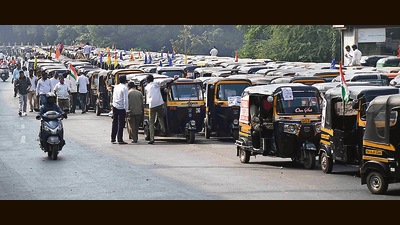 Commuters in Pune bore the brunt of the autorickshaw strike against bike taxis, which resumed on Monday. (HT FILE PHOTO) Commuters in Pune bore the brunt of the autorickshaw strike against bike taxis, which resumed on Monday. (HT FILE PHOTO)