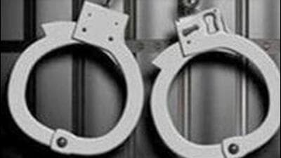 The Ludhiana police have recovered a country made pistol and a sharp-edged weapon from their possession of carjacking accused. (HT FILE PHOTO)