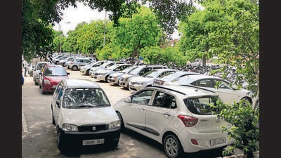 The UT adviser on Monday chaired a meeting to discuss a pilot project for a comprehensive mobility plan for Chandigarh Tri-City Complex in Sector-35. (HT File) The UT adviser on Monday chaired a meeting to discuss a pilot project for a comprehensive mobility plan for Chandigarh Tri-City Complex in Sector-35. (HT File)