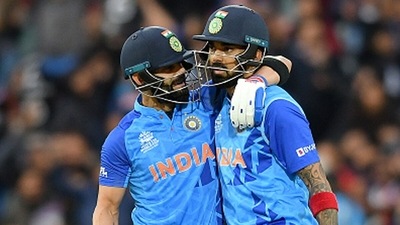 KL Rahul (R) stood up for Virat Kohli when a reporter questioned the former India captain's form in Tests (Getty) KL Rahul (R) stood up for Virat Kohli when a reporter questioned the former India captain's form in Tests (Getty)