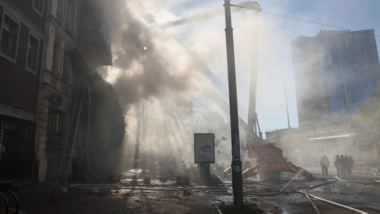Russia-Ukraine War: Firefighters workUkraine strikes Russia's military headquarters in Luhansk, several die: 5 points | Representational image(Reuters)
