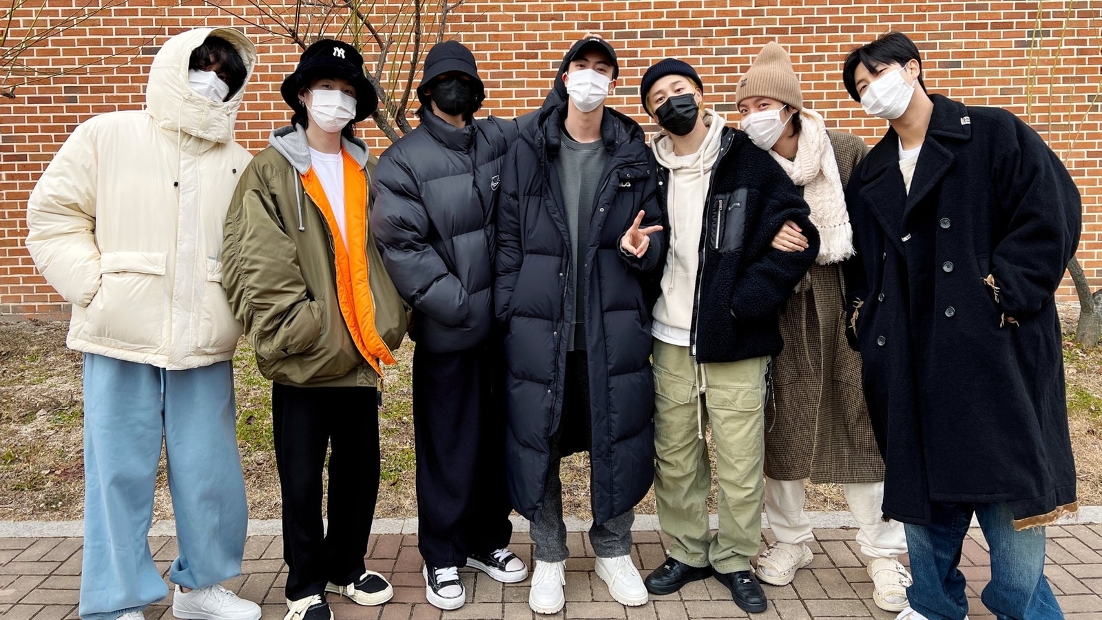 Jin poses with RM, Suga, J-Hope, Jimin, V, Jungkook, begins his ...