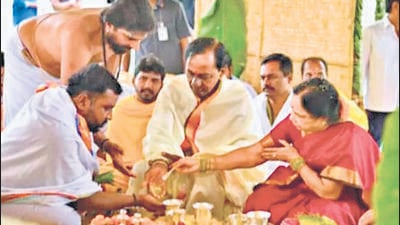 The chief minister, who left for Delhi with his wife Shobha and senior BRS leaders, performed the ritual at the makeshift “yagashala” (pandal) on the premises of the party headquarters at Sardar Vallabhbhai Patel Marg, which is still under construction. (HT Photo) The chief minister, who left for Delhi with his wife Shobha and senior BRS leaders, performed the ritual at the makeshift “yagashala” (pandal) on the premises of the party headquarters at Sardar Vallabhbhai Patel Marg, which is still under construction. (HT Photo)