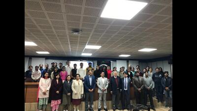 The session was open for everyone to discuss, clear their doubt and calm their curiosity. (HT Photo)