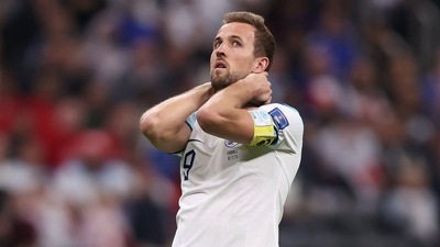 England captain Harry Kane after his missed penalty. (Twitter/@anandmahindra) England captain Harry Kane after his missed penalty. (Twitter/@anandmahindra)