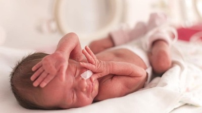 UK to study DNA of 100,000 newborns looking for rare diseases UK to study DNA of 100,000 newborns looking for rare diseases