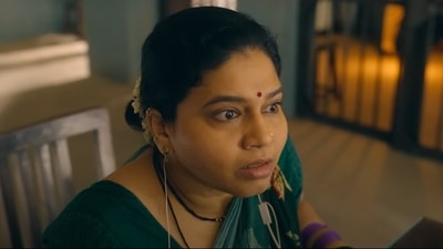 Trupti Khamkar in a still from Govinda Naam Mera trailer. Trupti Khamkar in a still from Govinda Naam Mera trailer.