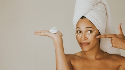 3. Moisturize, moisturize and moisturize! - It can’t be stressed enough that the key to healthy glowing skin lies in how hydrated it is from the inside. Undoubtedly, hyaluronic acid is a boon for everyone. Profhilo is one of the most groundbreaking therapies for hyaluronic acid administration. It uses futuristic technology and offers very high concentrations of the substance. Its ability to biologically stimulate four major types of collagen, proliferate adipocyte stem cells, and elastin makes it a very potent therapy for skin rejuvenation and conditioning. (Pexels) 3. Moisturize, moisturize and moisturize! - It can’t be stressed enough that the key to healthy glowing skin lies in how hydrated it is from the inside. Undoubtedly, hyaluronic acid is a boon for everyone. Profhilo is one of the most groundbreaking therapies for hyaluronic acid administration. It uses futuristic technology and offers very high concentrations of the substance. Its ability to biologically stimulate four major types of collagen, proliferate adipocyte stem cells, and elastin makes it a very potent therapy for skin rejuvenation and conditioning. (Pexels)
