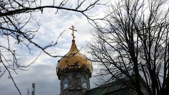 The remains of a cathedral on a war-torn church stand, as Russia's attack on Ukraine continues, in Lyman, Donetsk region, on December 11.&nbsp;(Shannon Stapleton / REUTERS)