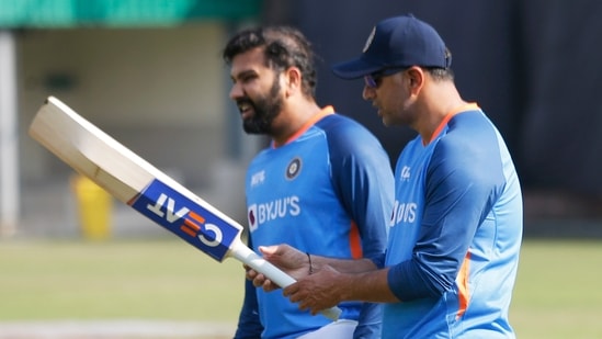 India's Head Coach Rahul Dravid with captain Rohit Sharma(ANI)