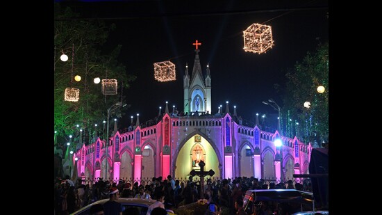 Celebrations in Bandra, Mumbai. (HT Photo)