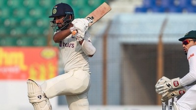 Cheteshwar Pujara (AP) Cheteshwar Pujara (AP)