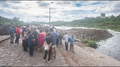 Under the JICA project, PMC plans to erect 11 new STPs and lay drainage lines to collect the drainage and take it to the STPs instead of letting it flow into the Mula-Mutha river. (HT FILE PHOTO) Under the JICA project, PMC plans to erect 11 new STPs and lay drainage lines to collect the drainage and take it to the STPs instead of letting it flow into the Mula-Mutha river. (HT FILE PHOTO)