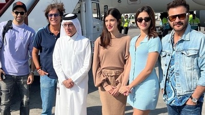 Aditya Roy Kapur also joined Ananya Panday and others in Qatar.