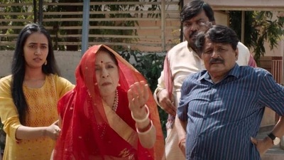 Neena Gupta and others in a still from Panchayat season 2. Neena Gupta and others in a still from Panchayat season 2.
