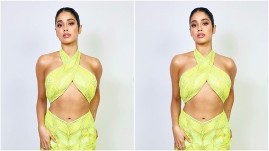 Janhvi played muse to fashion designer Amit Aggarwal and picked a stunning yellow gown to deck up as the mermaid for the awards ceremony.&nbsp;(Instagram/@janhvikapoor)