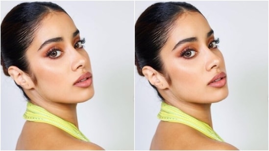 Janhvi, assisted by makeup artist Riviera Lynn, decked up in nude eyeshadow, black eyeliner, black kohl, mascara-laden eyelashes, contoured cheeks and a shade of nude lipstick.&nbsp;(Instagram/@janhvikapoor)