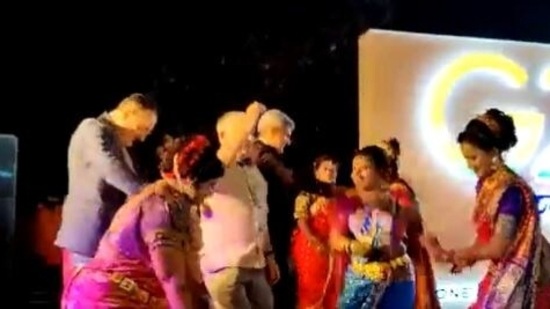 Watch: G-20 delegates dance with local dancers in Mumbai