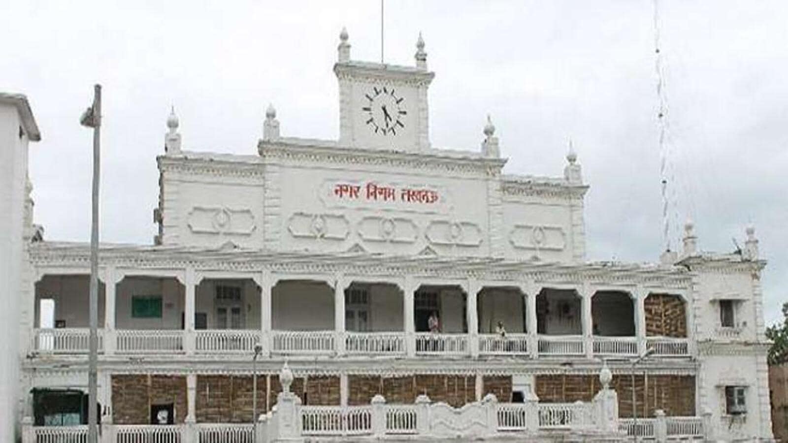 Administrator to run Lucknow Municipal Corporation if civic elections