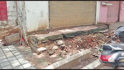 A federation of RWAs in Bengaluru alleged the HRCE department of encroaching drains in front of the Sundara Anjeneya Temple (HT File) A federation of RWAs in Bengaluru alleged the HRCE department of encroaching drains in front of the Sundara Anjeneya Temple (HT File)