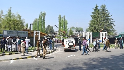Peace has returned to J&K, bandh calls, stone pelting things of past: DGP (Imran Nissar)