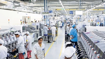 Covid In China: Foxconn is the world’s largest contract electronics maker and is one of Apple’s primary suppliers. (Bloomberg)