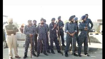 Police teams have been reportedly moved in from the neighbouring districts, which has lead to a sensitive situation, causing apprehensions of a possible face-off between the police and protestors. (HT photo)