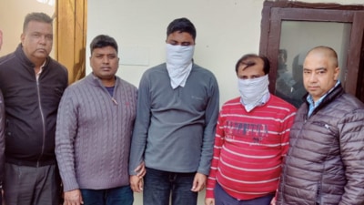 The economic offence wing of vigilance bureau Ludhiana range arrested an excise and taxation officer (ETO) and an inspector on graft charges for taking bribe. (HT File)