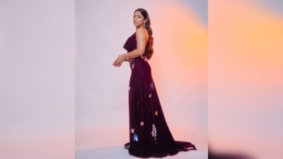 Rashmika Mandanna looked stunning as she walked the red carpet in a gorgeous gown by the designer duo Gauri and Nainika.&nbsp; (Instagram/@rashmika_mandanna)
